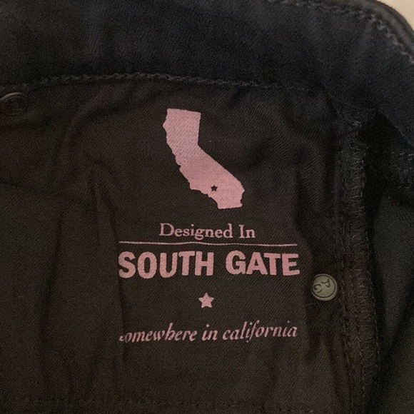 AG Women’s Soft Jean- The Farrah High Rise Skinny Ankle Black size 26 regular - Picture 9 of 9